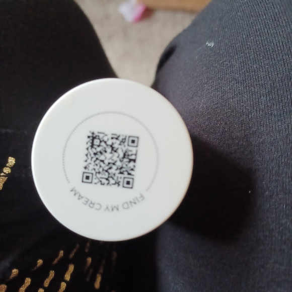 Pour Moi Tropical Day Cream - Picture 2 of 2